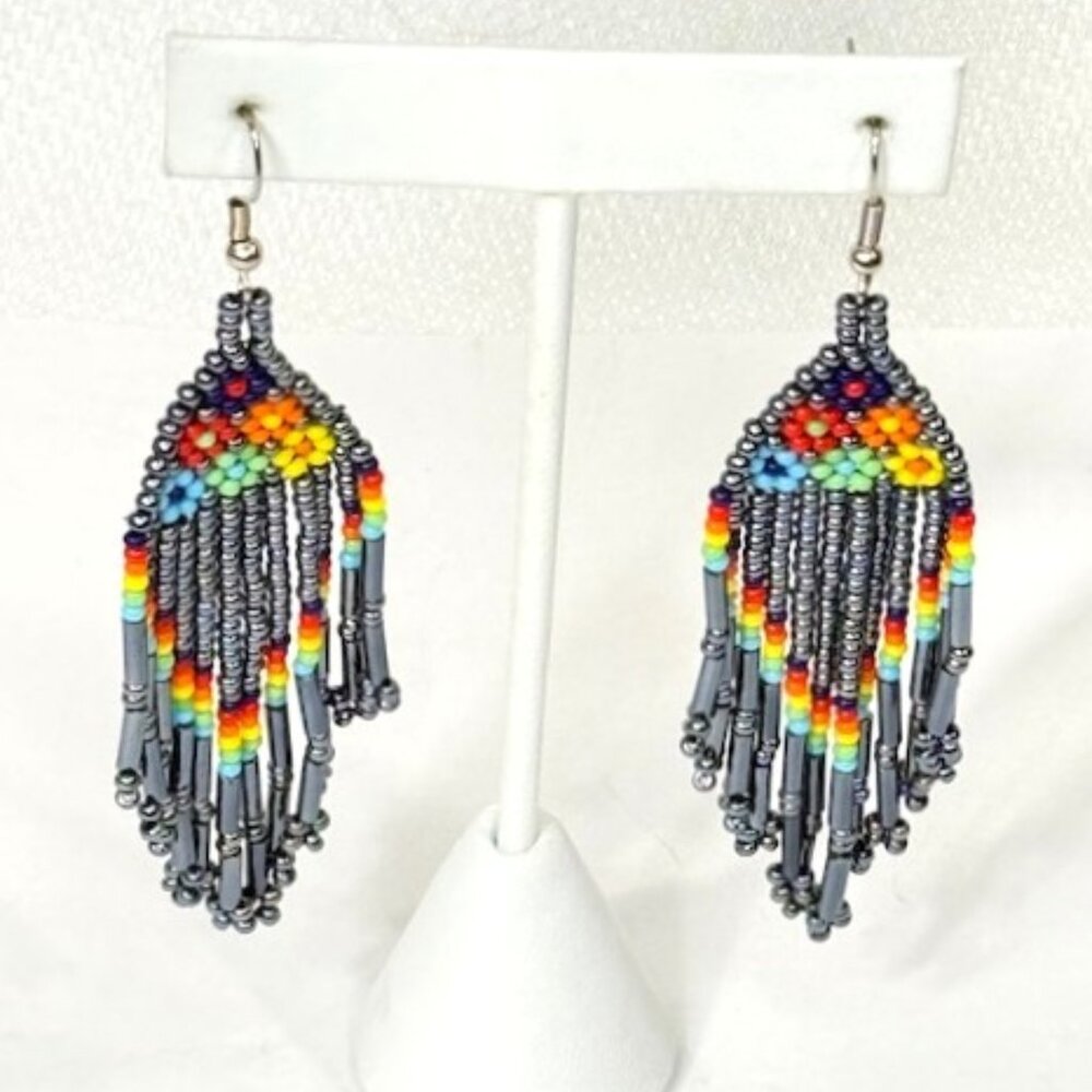 Multi-color beaded dangle earrings. - Picture 2 of 6